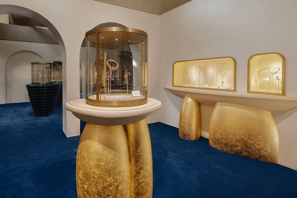 幕朗格上海旗舰店焕新开幕恒隆与九百签约南京西路1038号商业项目开元棋牌潮讯 伯爵“优雅亦不羁”限时体验展揭幕布契拉提典藏展启(图11)